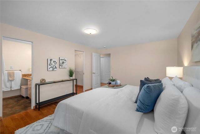 7113 5th Avenue SE, Lacey, WA 98503