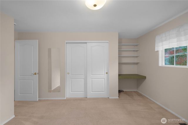 7113 5th Avenue SE, Lacey, WA 98503