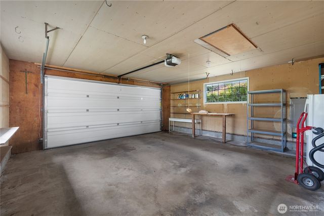 7113 5th Avenue SE, Lacey, WA 98503