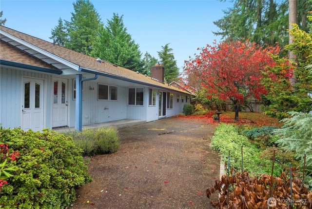 7113 5th Avenue SE, Lacey, WA 98503