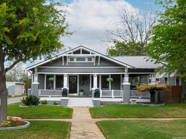 947 W Agarita, San Antonio, TX 78201