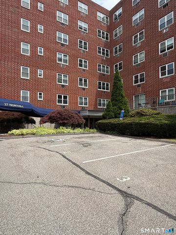 27 Northill Street 3M, Stamford, CT 06907