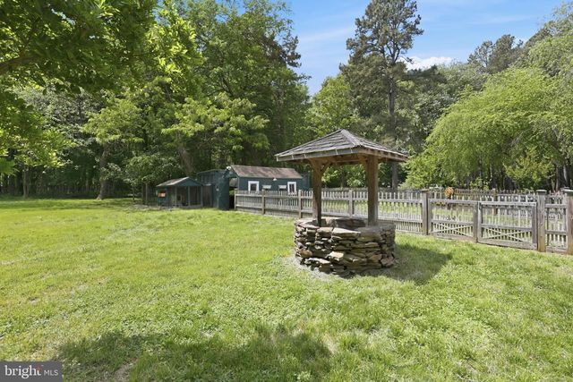 5865 DEALE BEACH RD, Deale, MD 20751