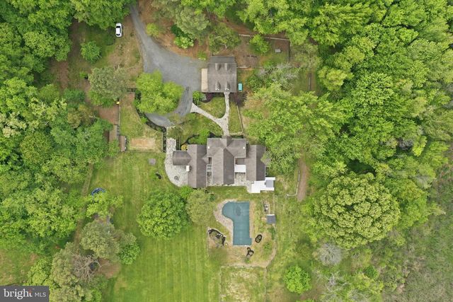5865 DEALE BEACH RD, Deale, MD 20751