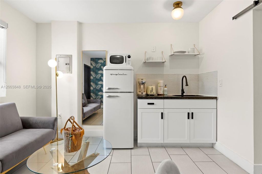7320 Byron Avenue, Miami Beach, FL 33141
