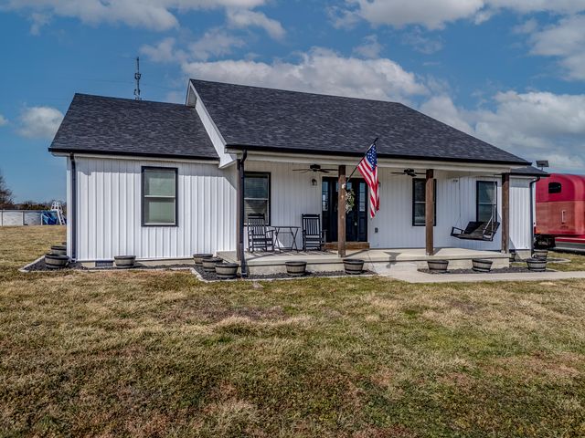 862 Peasticks Road, Owingsville, KY 40360
