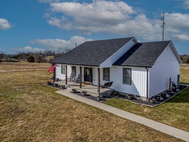 862 Peasticks Road, Owingsville, KY 40360