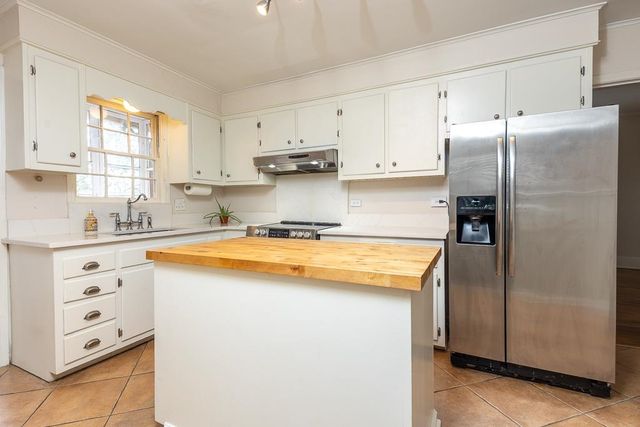 2177 HARBERT AVE, Memphis, TN 38104