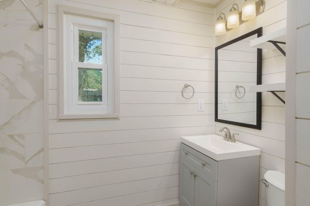 108 Barron St., Petal, MS 39465