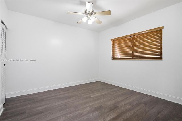 8555 Ardoch Rd, Miami Lakes, FL 33016