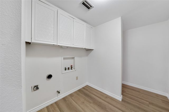 3021 Pinewood Drive, Garland, TX 75044