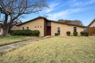 3021 Pinewood Drive, Garland, TX 75044