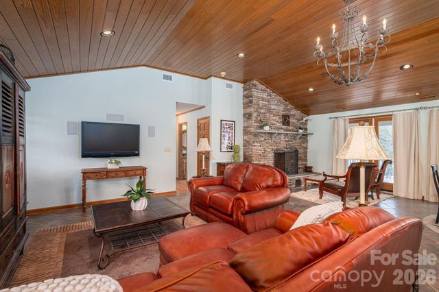 872 Armstrong Road, Belmont, NC 28012