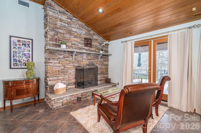 872 Armstrong Road, Belmont, NC 28012