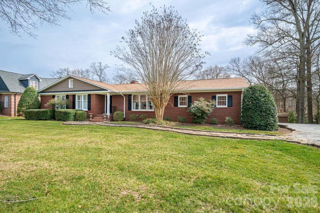 872 Armstrong Road, Belmont, NC 28012