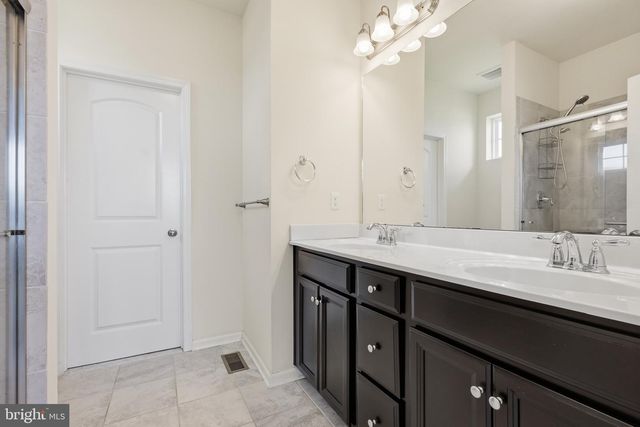 235 ROSSNAKILL RD, Middletown, DE 19709