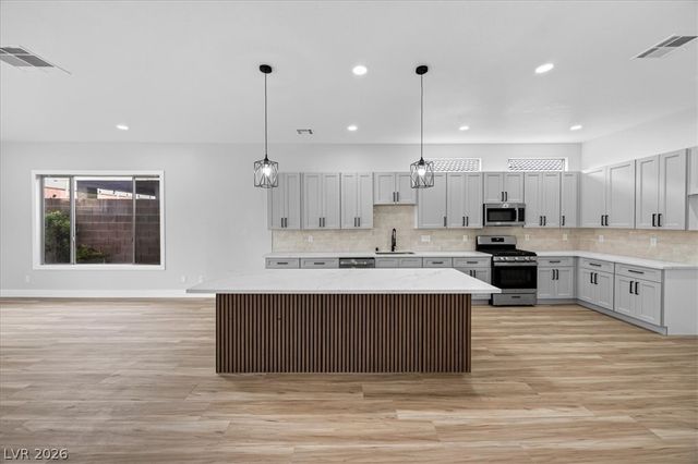 5807 Rothbury Avenue, Las Vegas, NV 89141