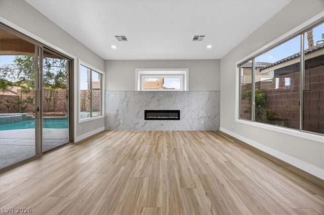 5807 Rothbury Avenue, Las Vegas, NV 89141