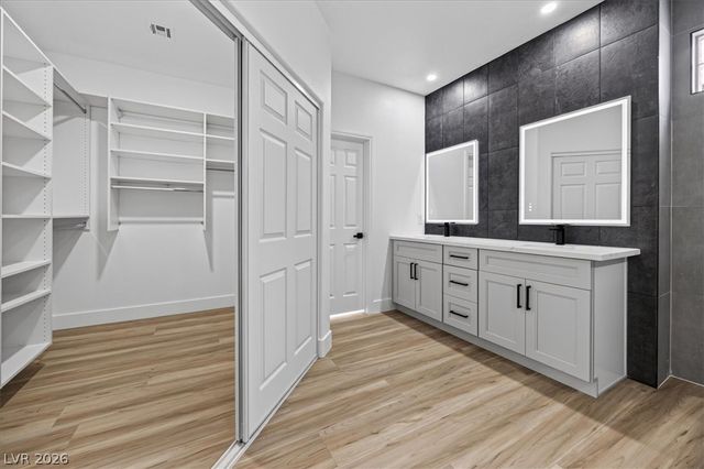 5807 Rothbury Avenue, Las Vegas, NV 89141