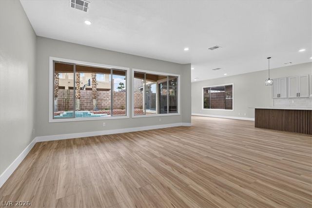 5807 Rothbury Avenue, Las Vegas, NV 89141