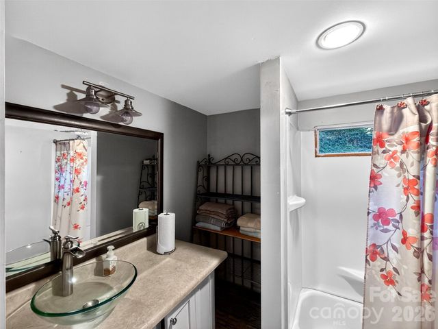 584 Clear Spring Trail 61, Nebo, NC 28761