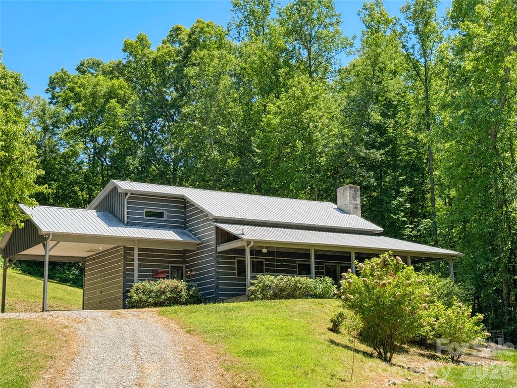 584 Clear Spring Trail 61, Nebo, NC 28761