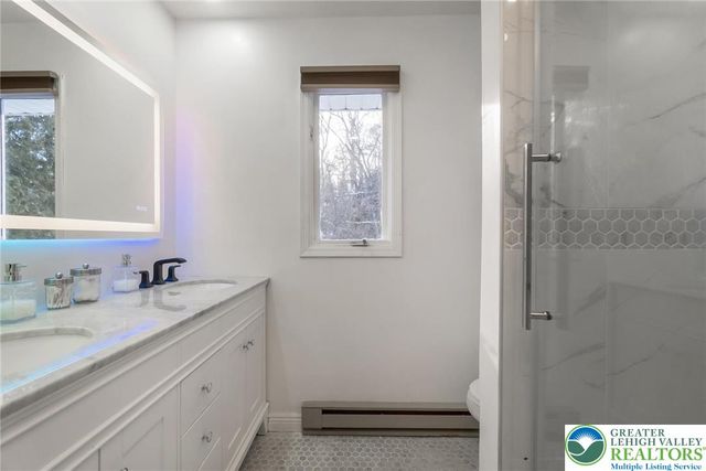 339 Stony Brook Drive, Chestnuthill Twp, PA 18360