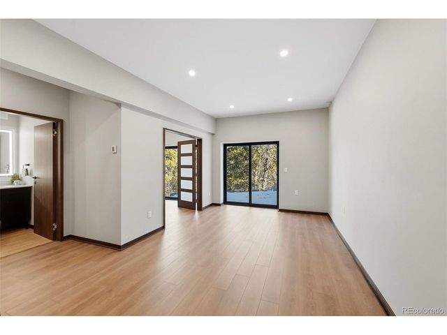 410 N Aspen St, Alma, CO 80420