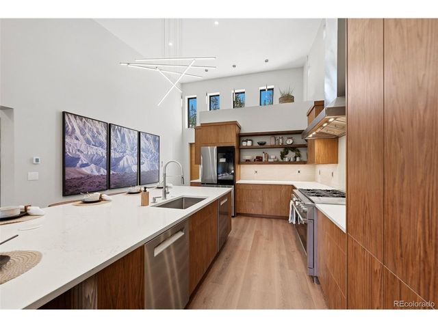 410 N Aspen St, Alma, CO 80420