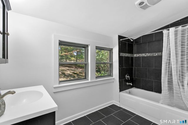 105 Southworth Street, Milford, CT 06461