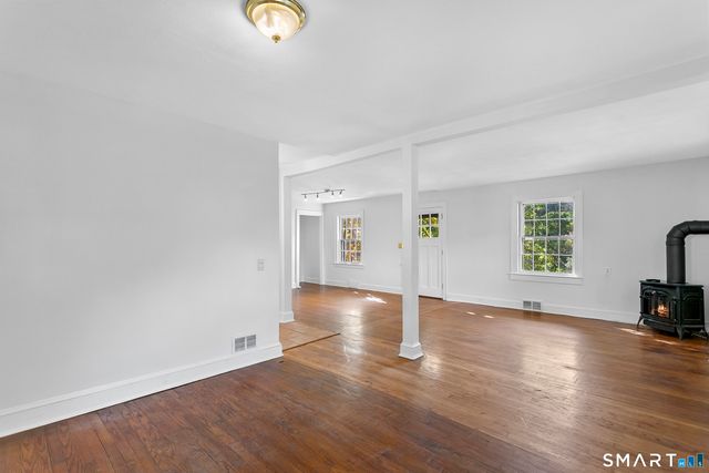 105 Southworth Street, Milford, CT 06461