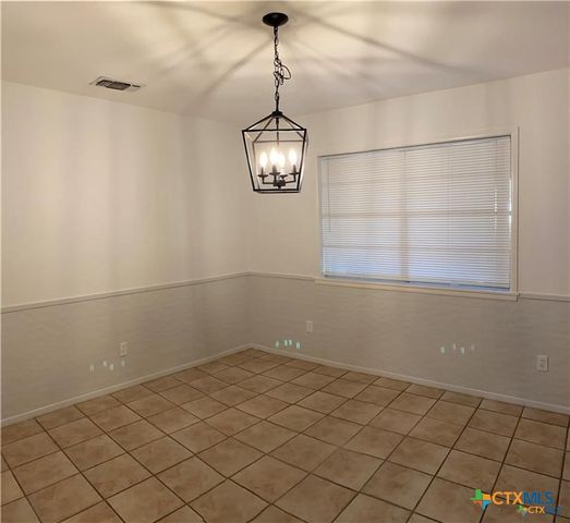 1250 E Common Street, New Braunfels, TX 78130