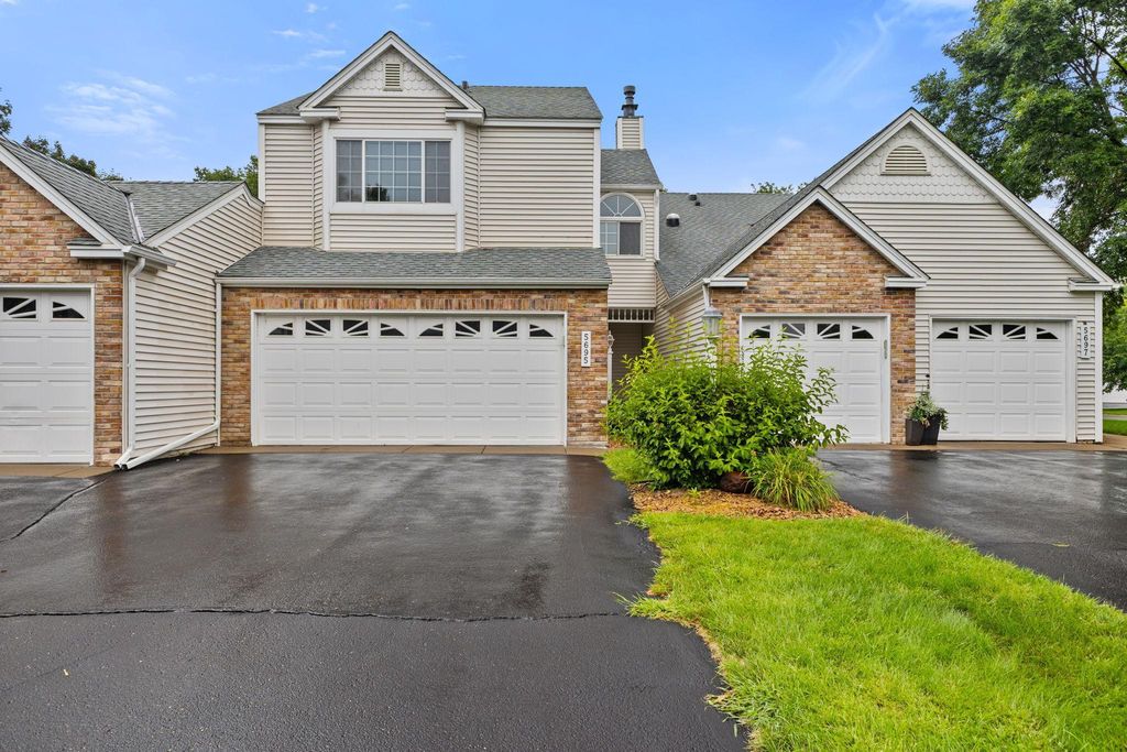 5695 Donegal Court, Shoreview, MN 55126