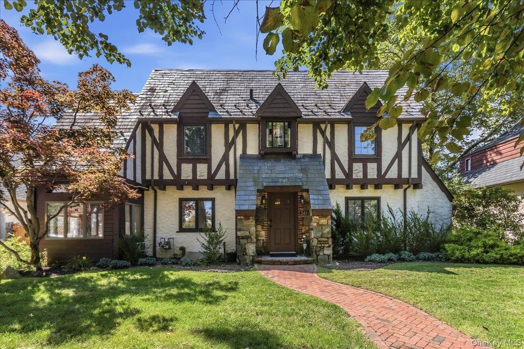 340 Princeton Road, Rockville Centre, NY 11570 — exterior