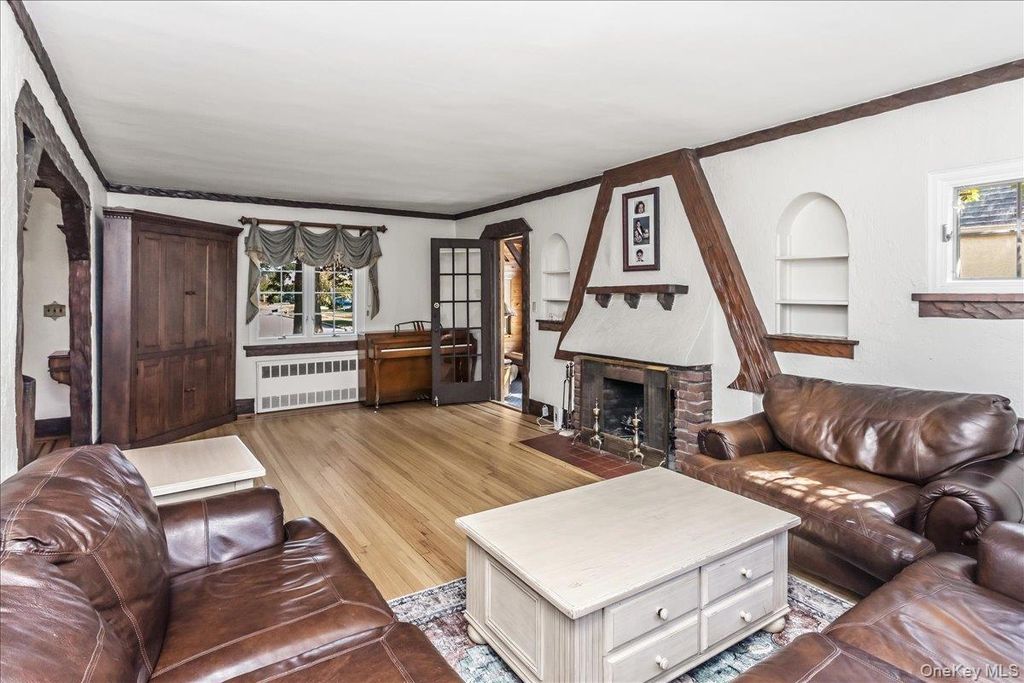 340 Princeton Road, Rockville Centre, NY 11570 — photo 4