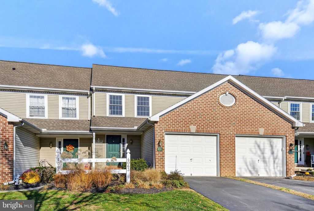 Image 1 of property listing at 4063 LAUREL LN, Mount Joy, PA 17552