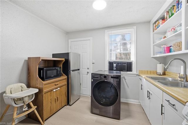 820 W 50th ST, Norfolk, VA 23508