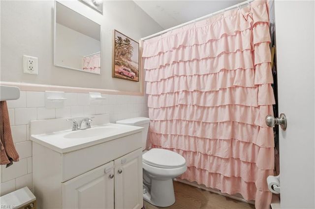 820 W 50th ST, Norfolk, VA 23508