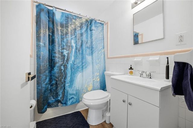 820 W 50th ST, Norfolk, VA 23508