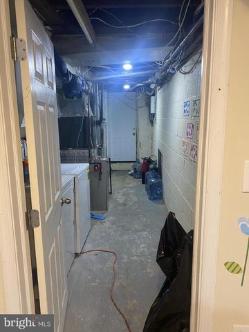 1009 ROSALIE ST, Philadelphia, PA 19149