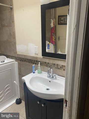 1009 ROSALIE ST, Philadelphia, PA 19149