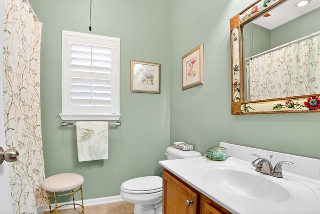 20 Willowbend Dr., Murrells Inlet, SC 29576