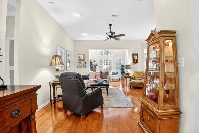 20 Willowbend Dr., Murrells Inlet, SC 29576