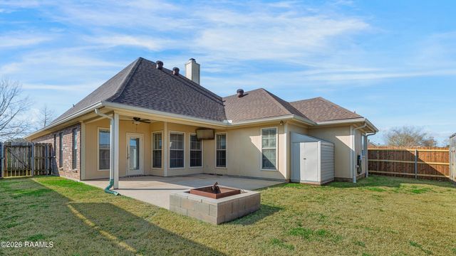 725 Copper Meadows Boulevard, Youngsville, LA 70592