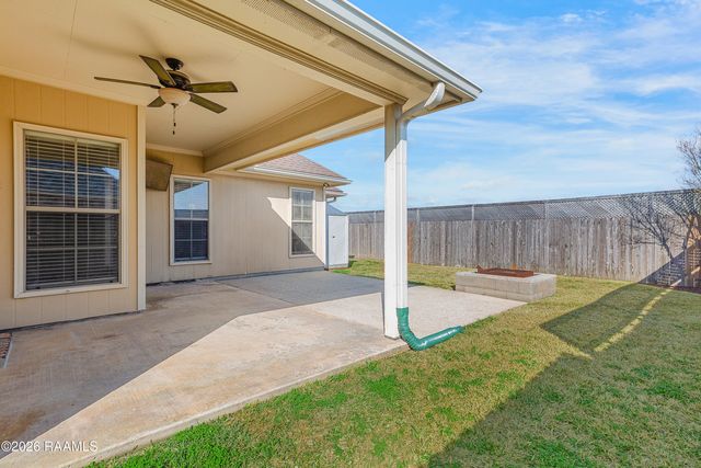 725 Copper Meadows Boulevard, Youngsville, LA 70592