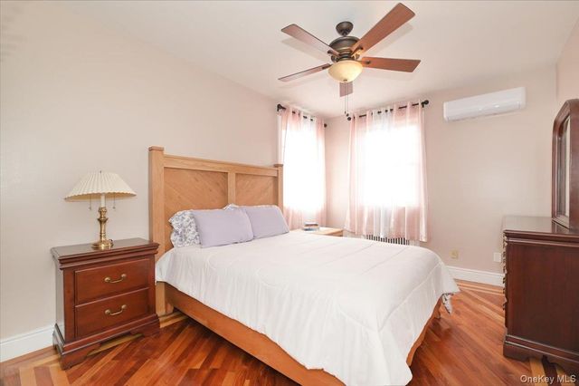 10-11 Bay 24th Street, Far Rockaway, NY 11691