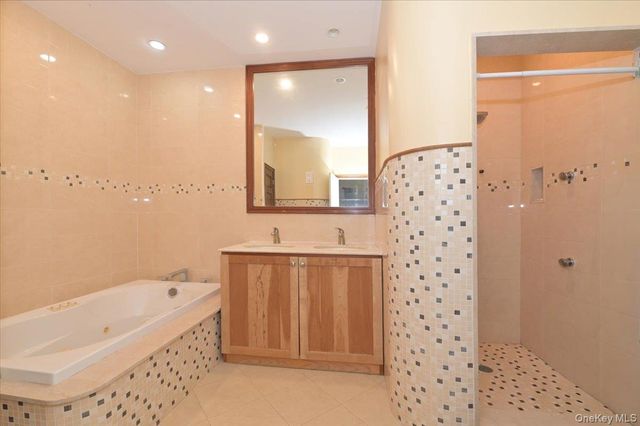 10-11 Bay 24th Street, Far Rockaway, NY 11691