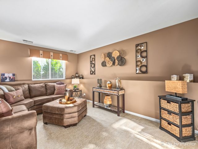 2431 Emily Lane, Elgin, IL 60124