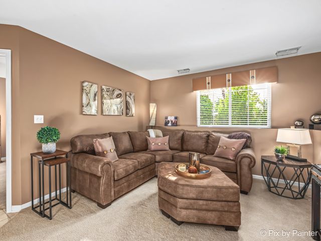2431 Emily Lane, Elgin, IL 60124