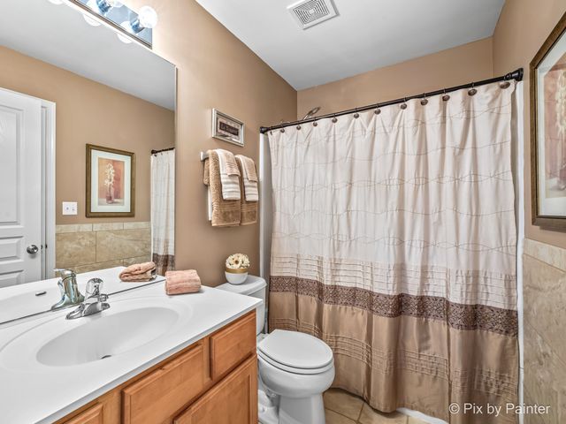 2431 Emily Lane, Elgin, IL 60124